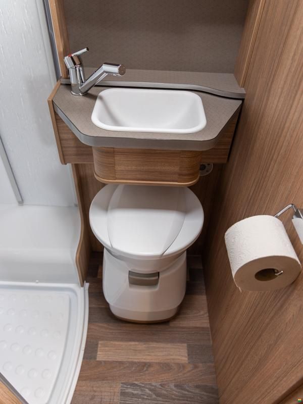 Weinsberg CaraHome 700 DG