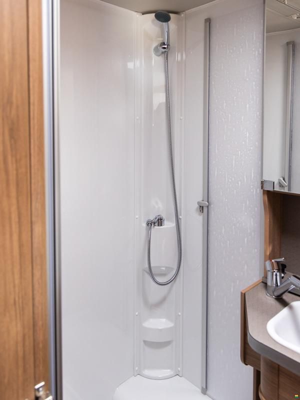 Weinsberg CaraHome 700 DG