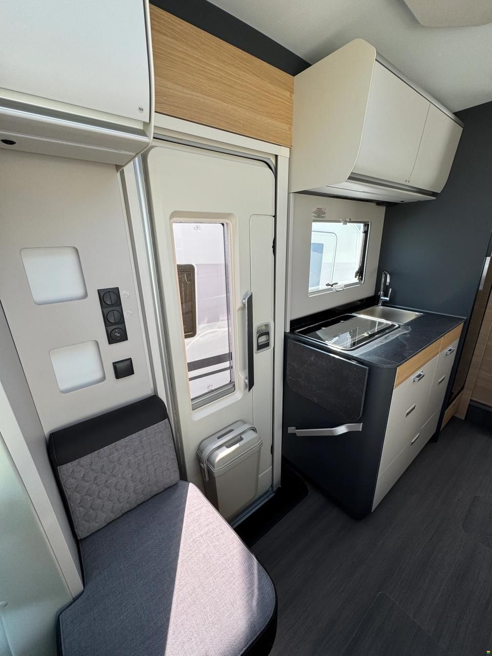 Adria Coral Axess 600 SL