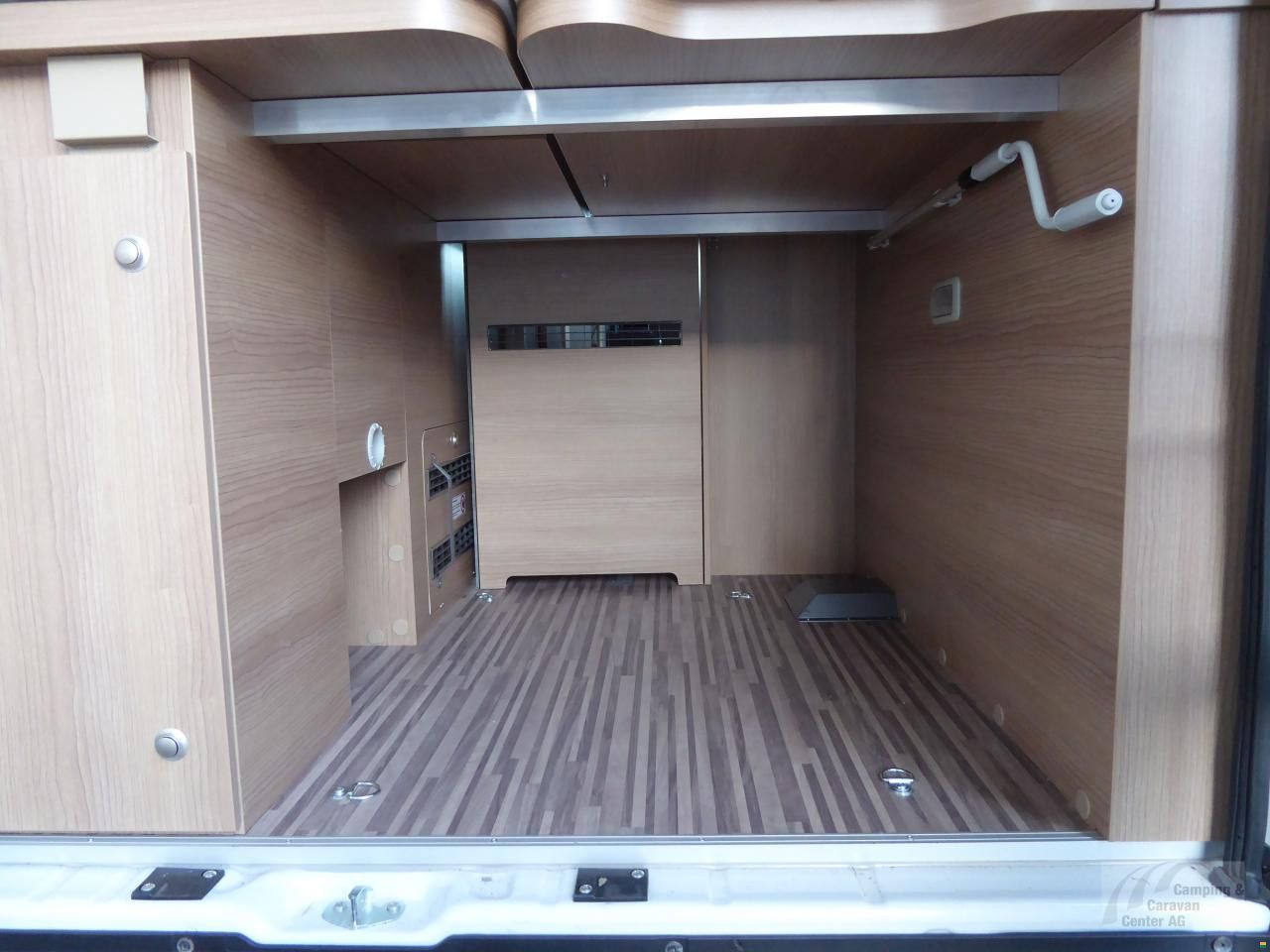 Malibu Van comfort 640 LE GT skyview