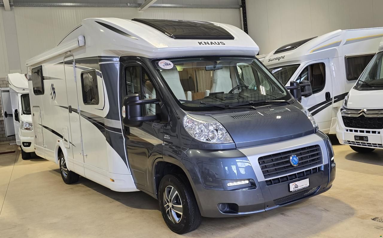 Knaus Sky Wave 700 MEG / Celebration