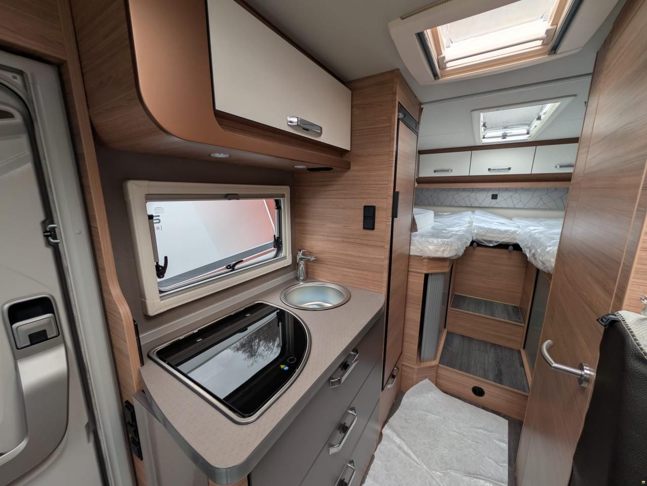 Weinsberg CaraCompact MB 640 MEG Edition Pepper