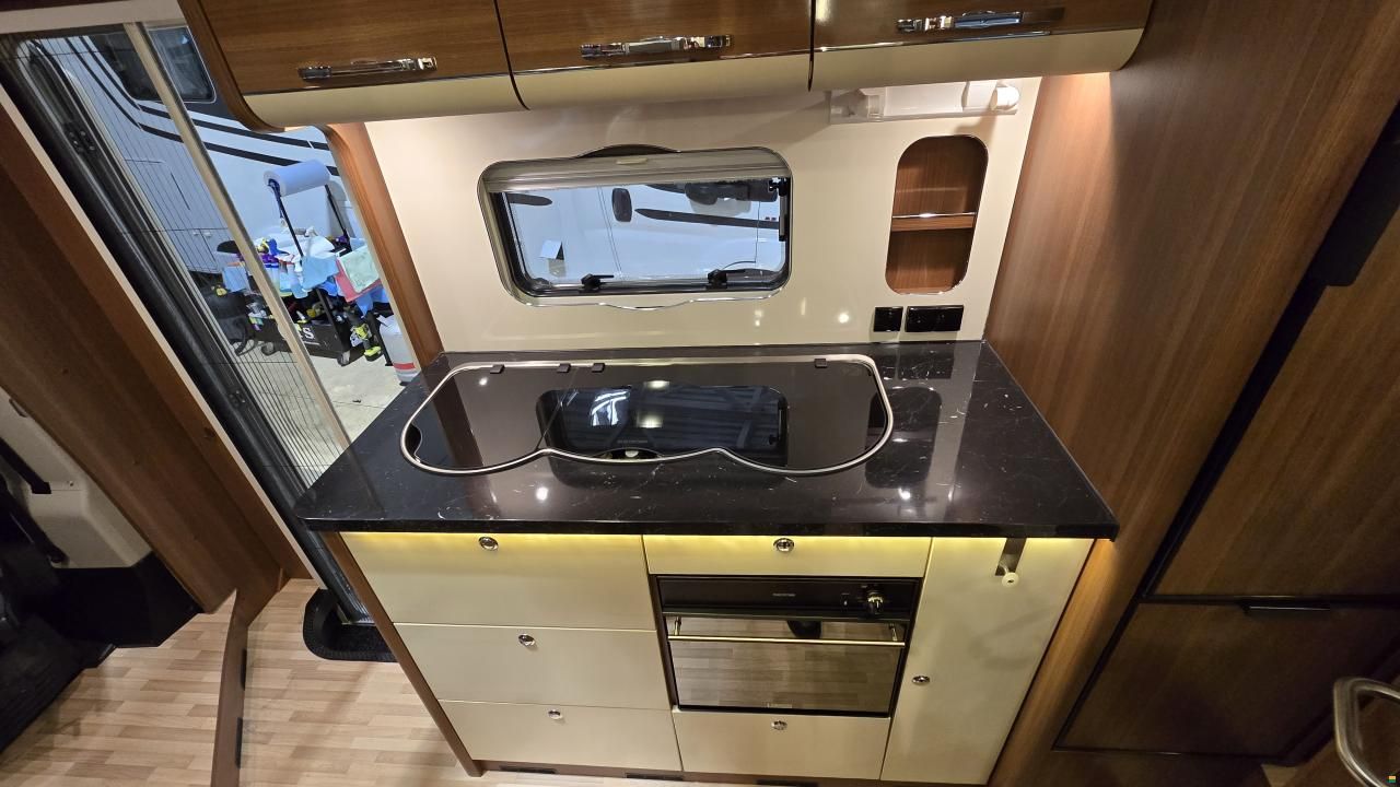 LMC Cruiser ComfortLine T 681