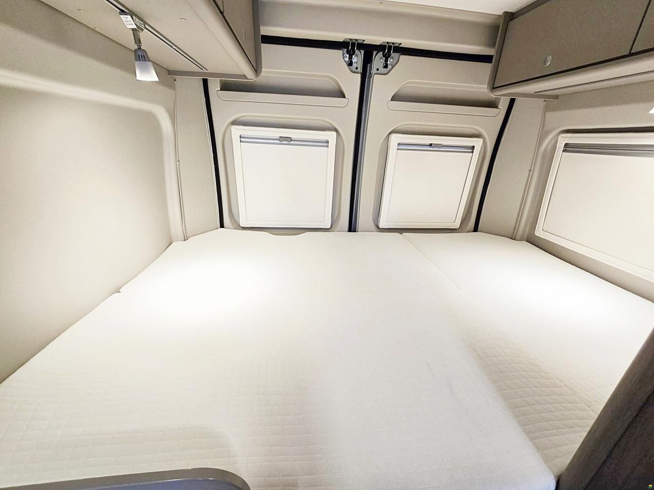 Carado CVE 540 2.2 HUBDACH AUTOMAT MJ