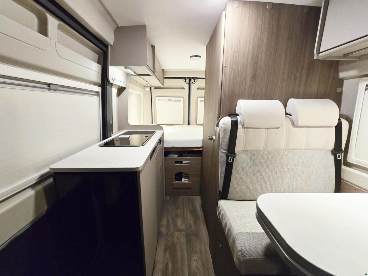 Carado CVE 540 2.2 HUBDACH AUTOMAT MJ