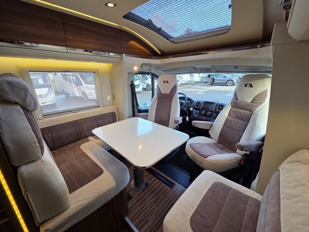 Adria Coral Supreme S 670 SL