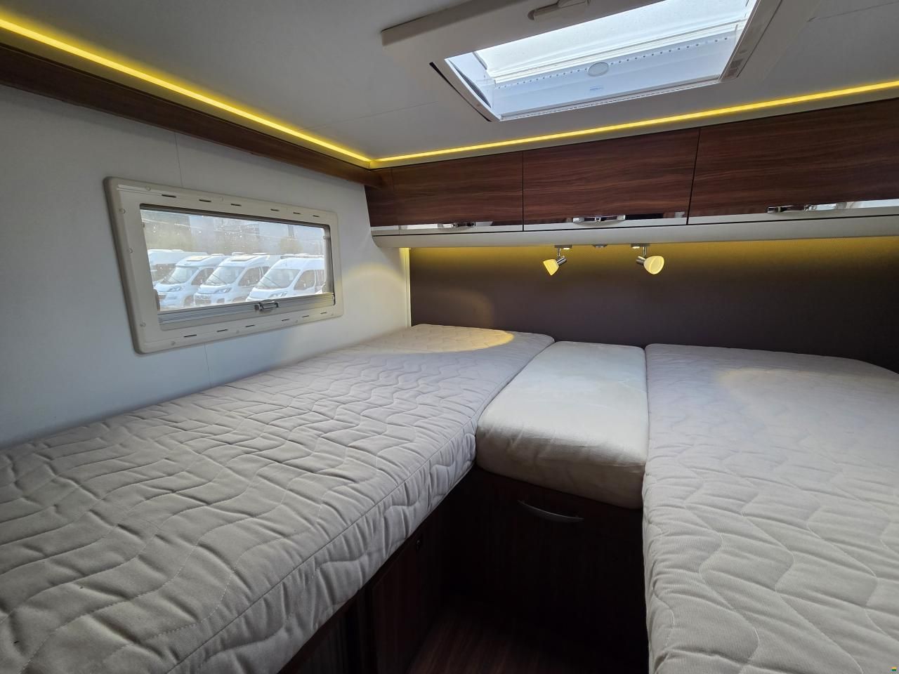 Adria Coral Supreme S 670 SL