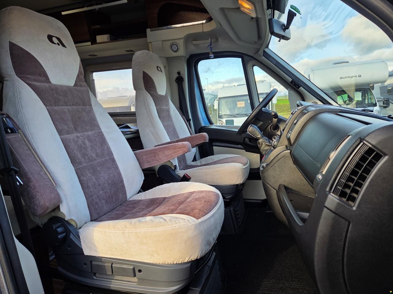 Adria Coral Supreme S 670 SL