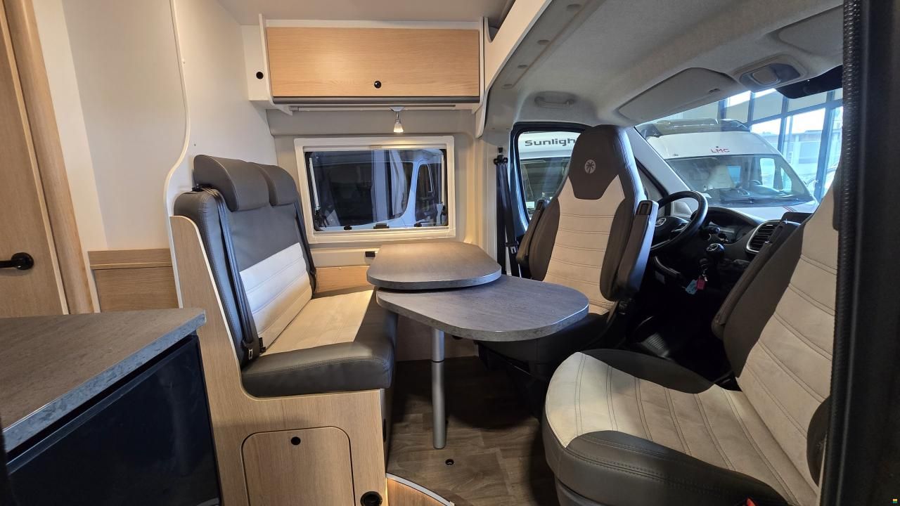 Sunlight Cliff 640 "Adventure Edition"