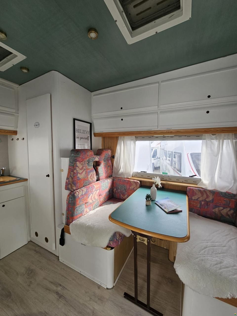 Mobilvetta Alkoven 6m, gepflegtes Wohnmobil!