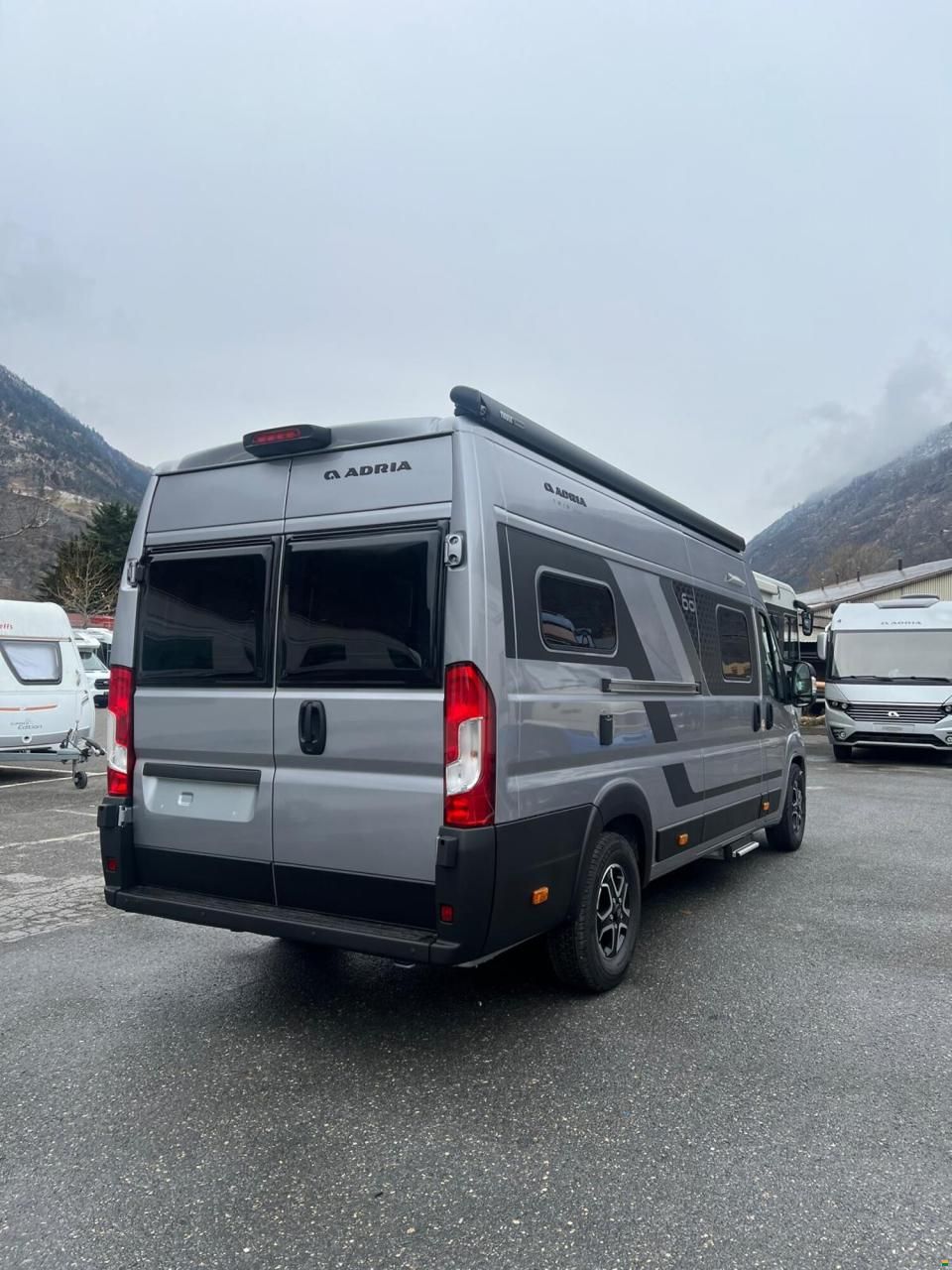 Adria Twin 60Y 640 SLB