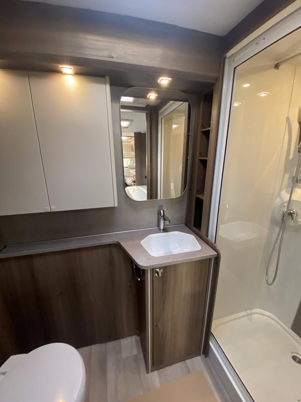 Kabe Imperial 630 TDL KS