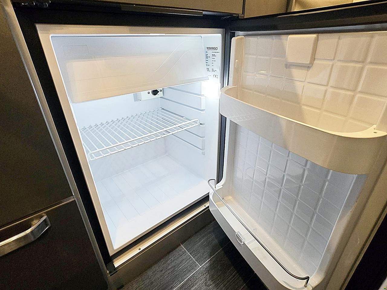 Weinsberg CARATOUR 600 ME 2.3 MJ