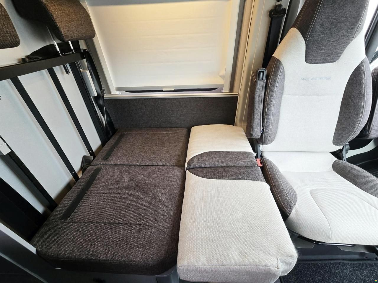 Weinsberg CARATOUR 600 ME 2.3 MJ