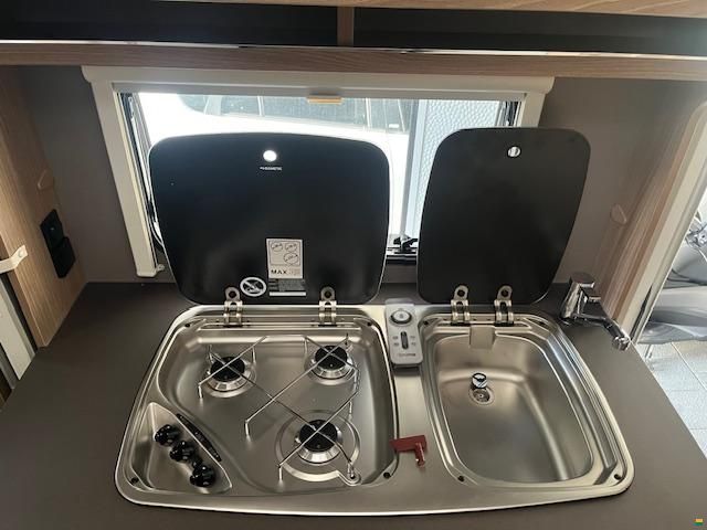 Bürstner Premio plus 520 TL