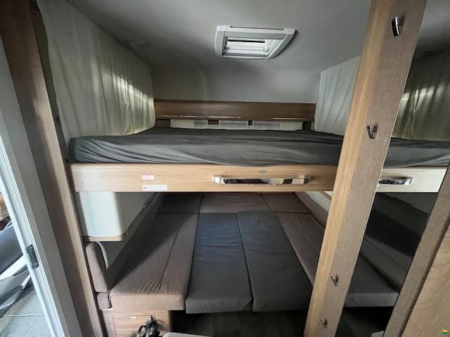 Bürstner Premio plus 520 TL