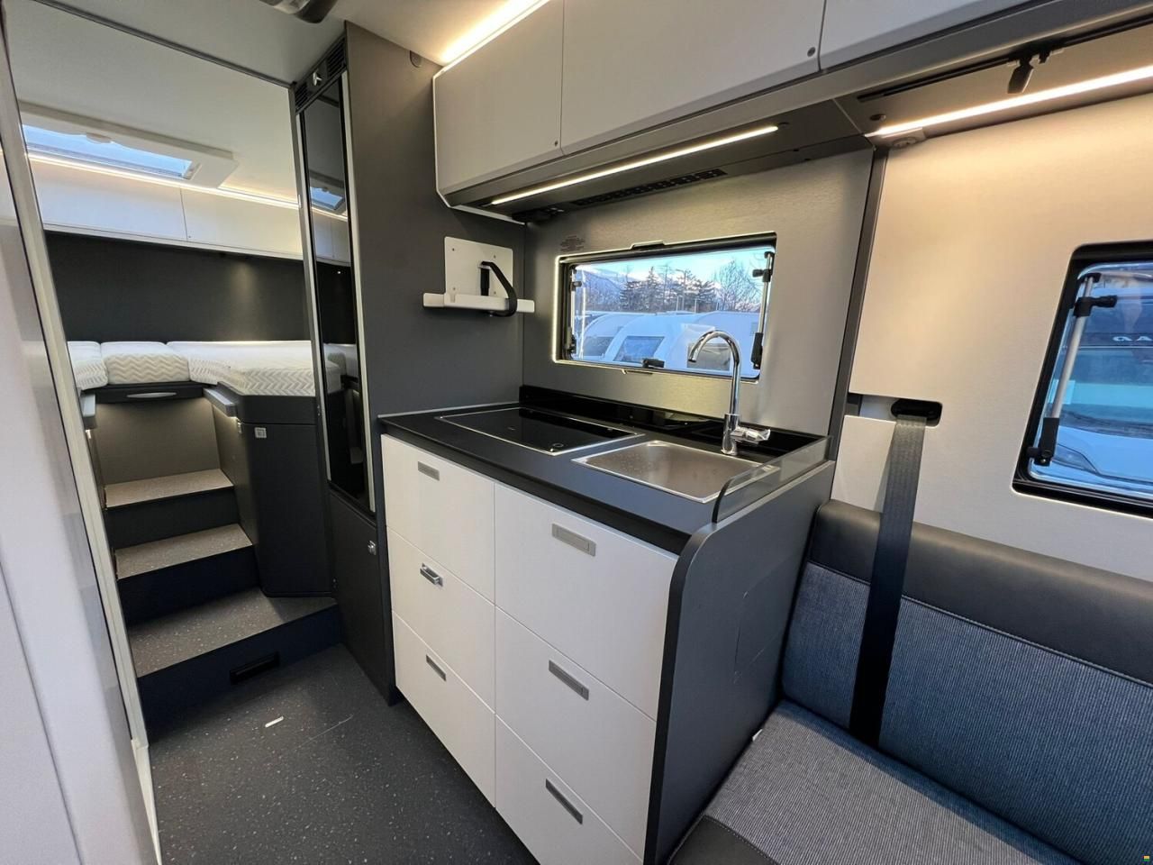 Adria Compact Max DL