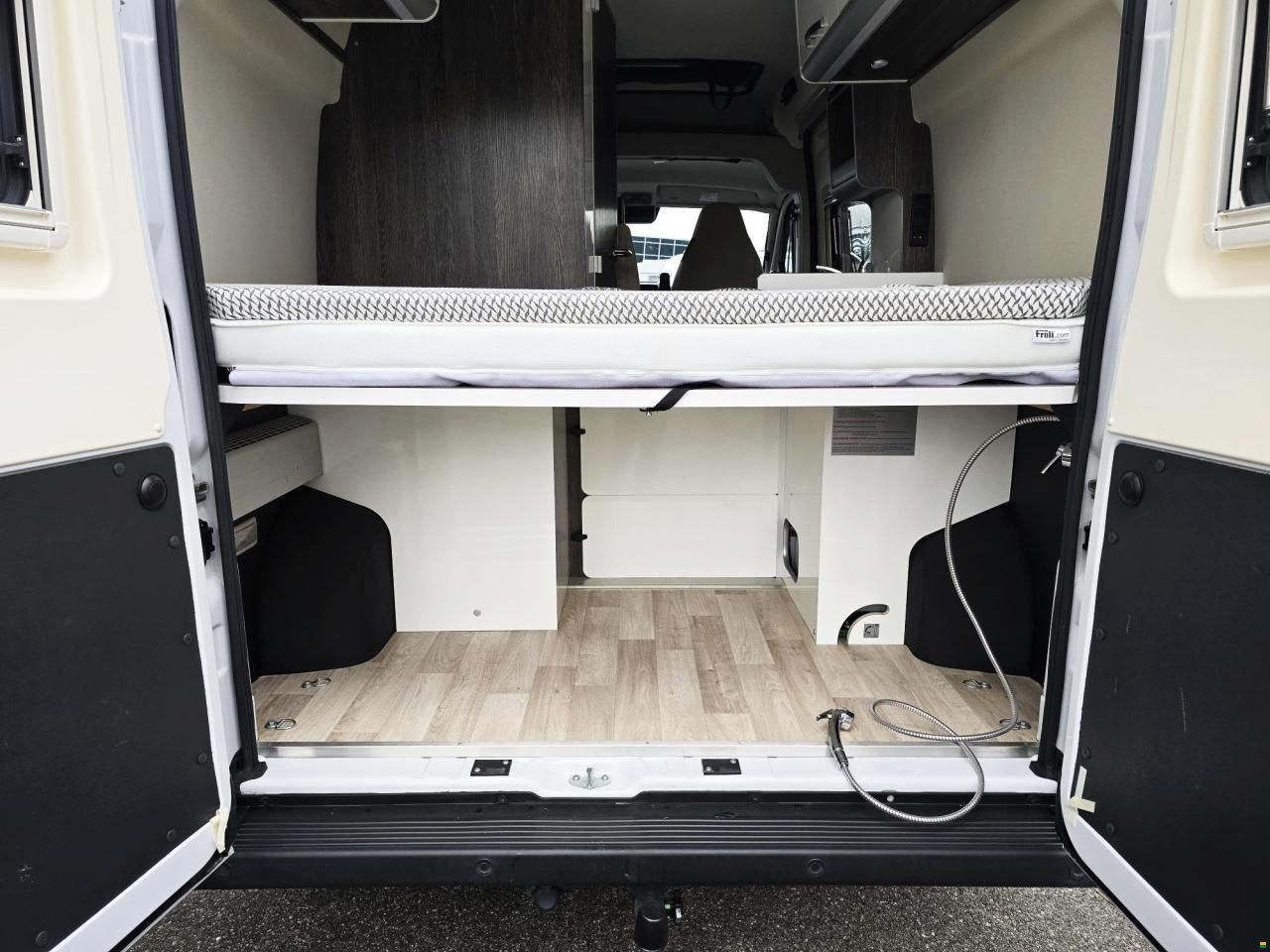 Westfalia COLUMBUS 540 D 9G-AUTOMAT 2.3 160MJ