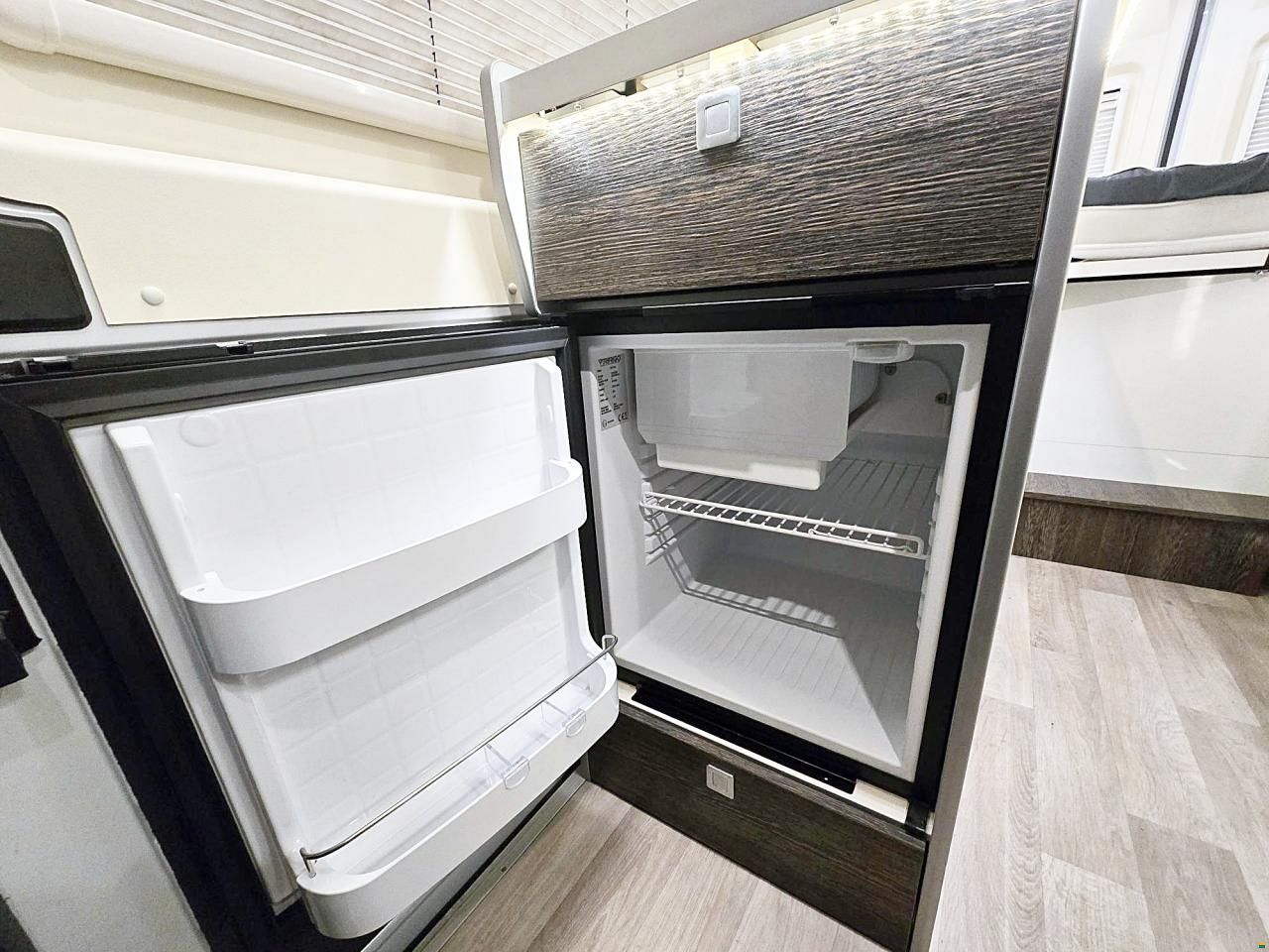 Westfalia COLUMBUS 540 D 9G-AUTOMAT 2.3 160MJ