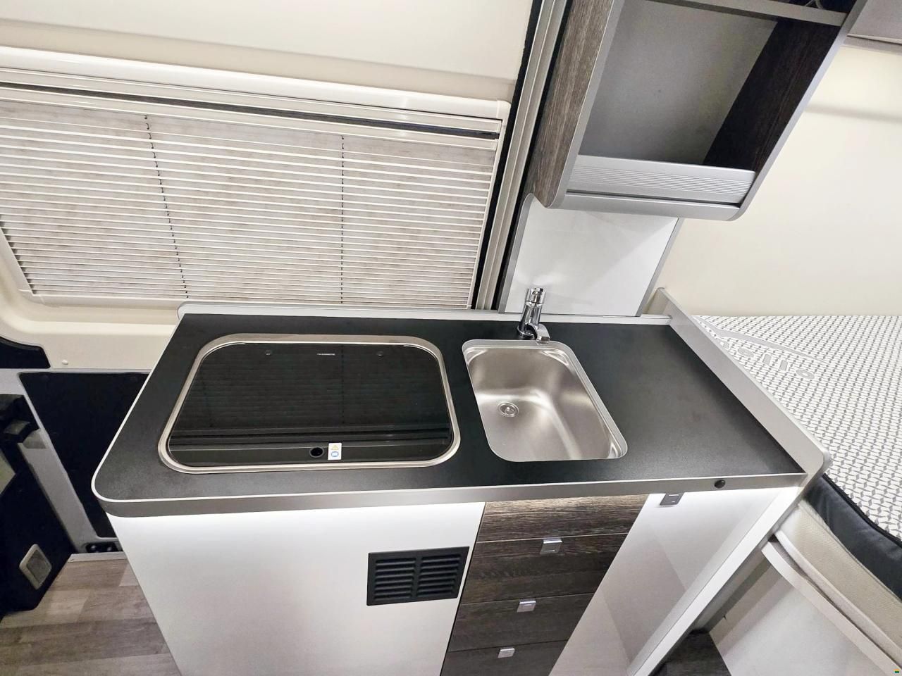 Westfalia COLUMBUS 540 D 9G-AUTOMAT 2.3 160MJ