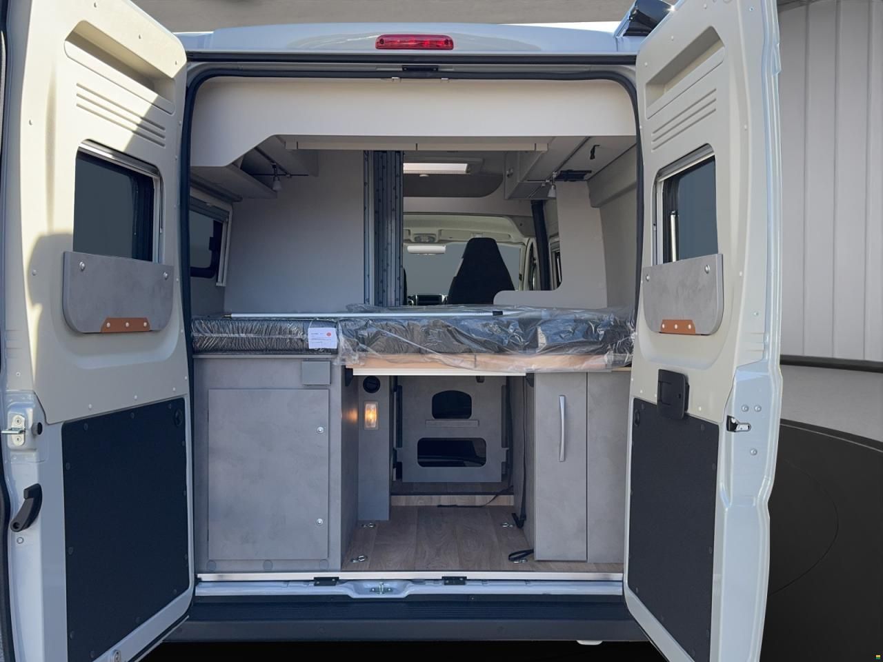 Crosscamp CamperVan Full 540 3.5t  L2H2 2.2 TD 140