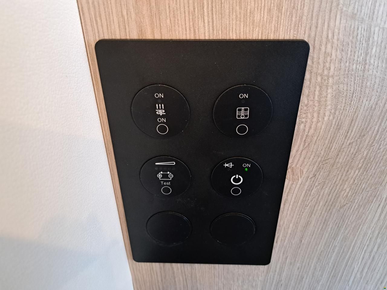 Bürstner Premio Plus 440 TK