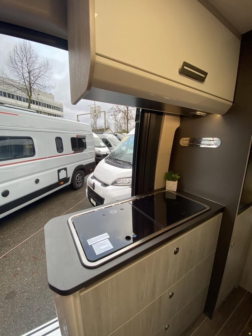 Roller Team Living DUO XL Sport, Fiat 140PS Automat