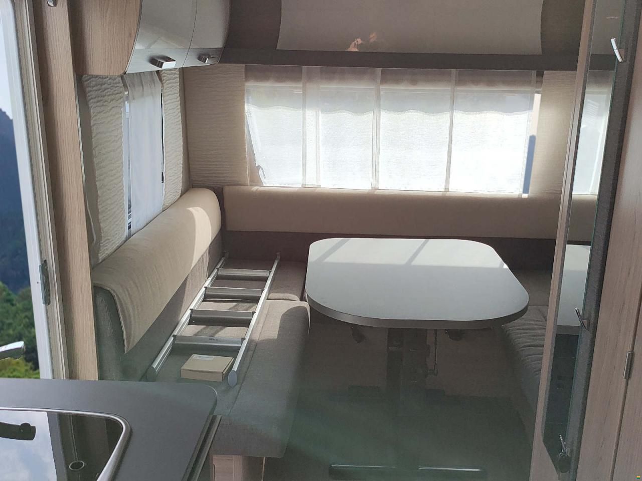 Bürstner Averso Plus