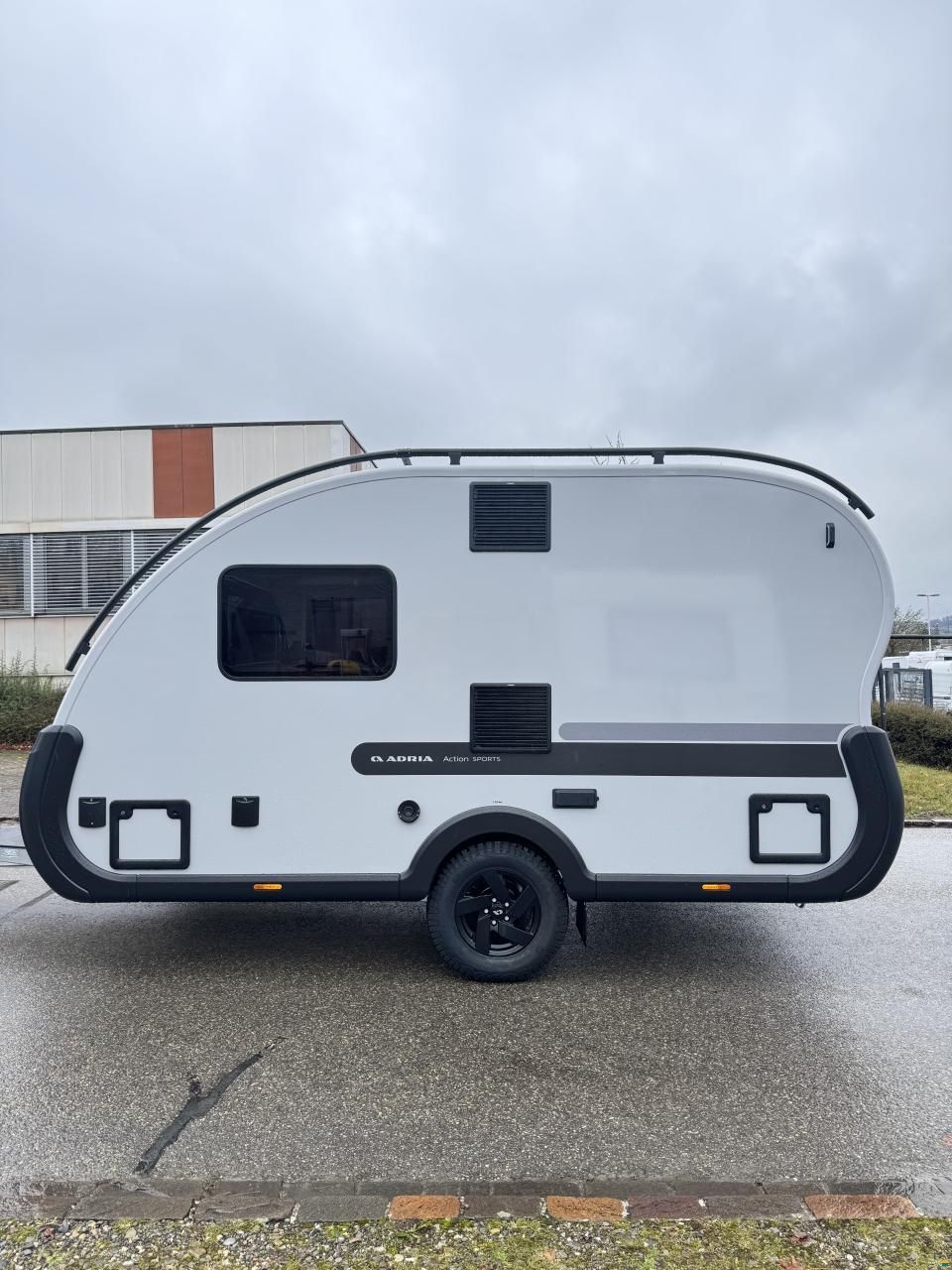 Adria Action Sports 391 LH