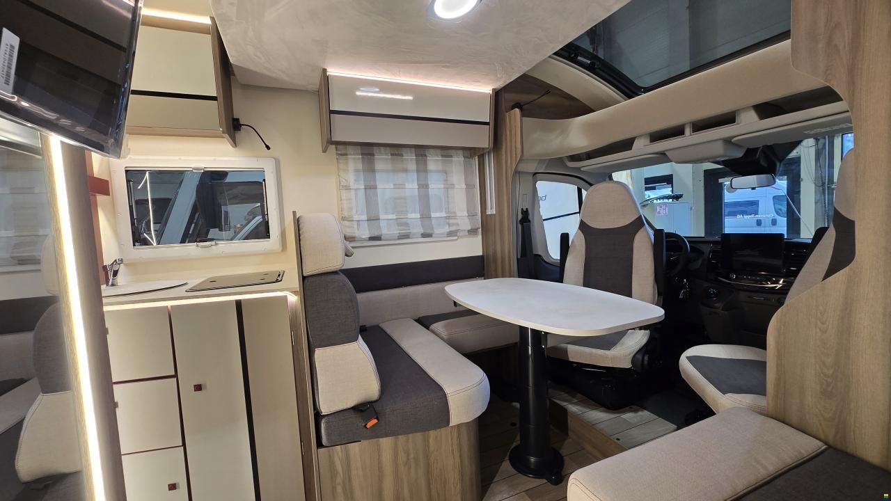 Roller Team Kronos 284 TL / Modelljahr 2026