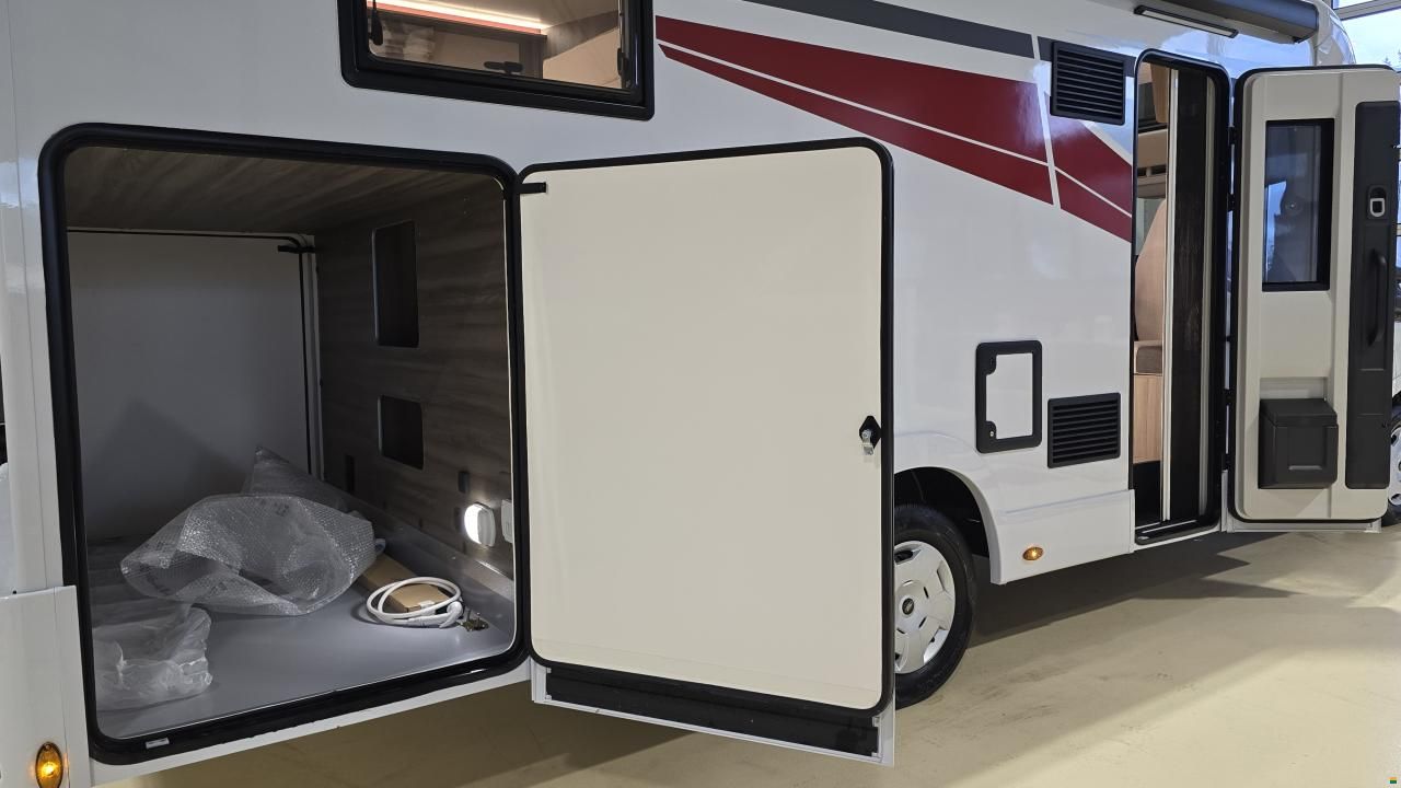 Roller Team Kronos 284 TL / Modelljahr 2026