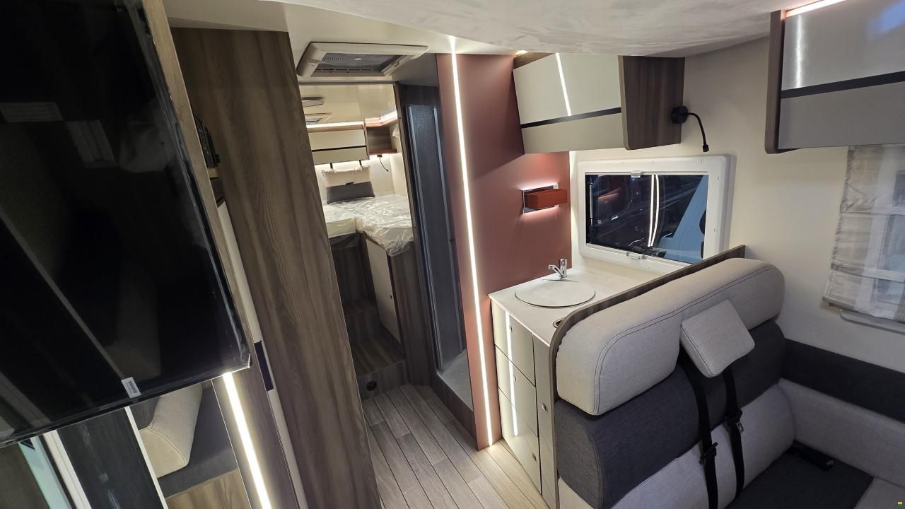 Roller Team Kronos 284 TL / Modelljahr 2026