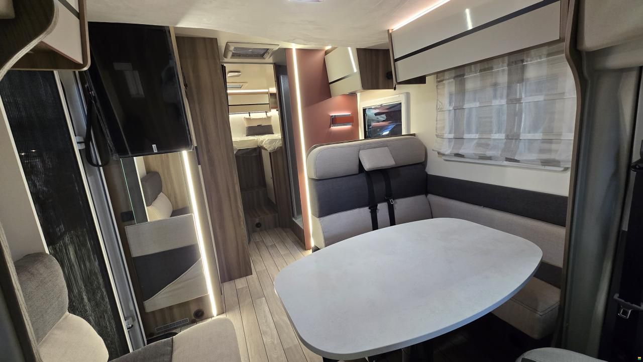 Roller Team Kronos 284 TL / Modelljahr 2026