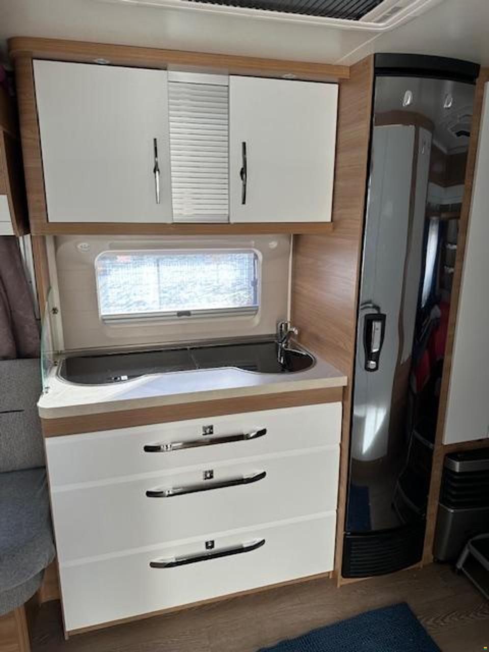 Hobby De Luxe 515 UHL