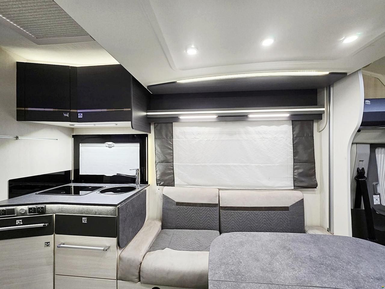 Challenger 380 GRAPHITE EDITION PREMIUM 2.0 AUTOMAT