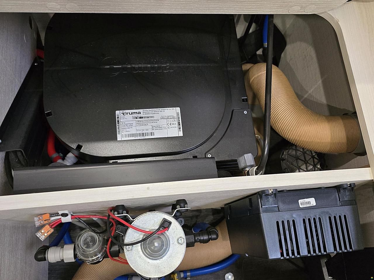 Challenger 380 GRAPHITE EDITION PREMIUM 2.0 AUTOMAT