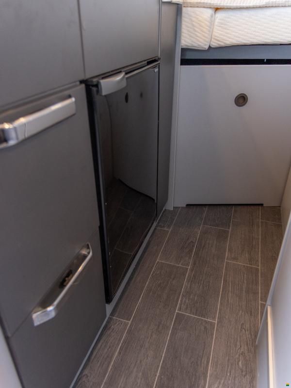 Weinsberg CaraBus Grey 540 MQ Edition [Fire]