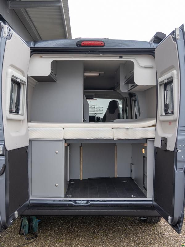 Weinsberg CaraBus Grey 540 MQ Edition [Fire]