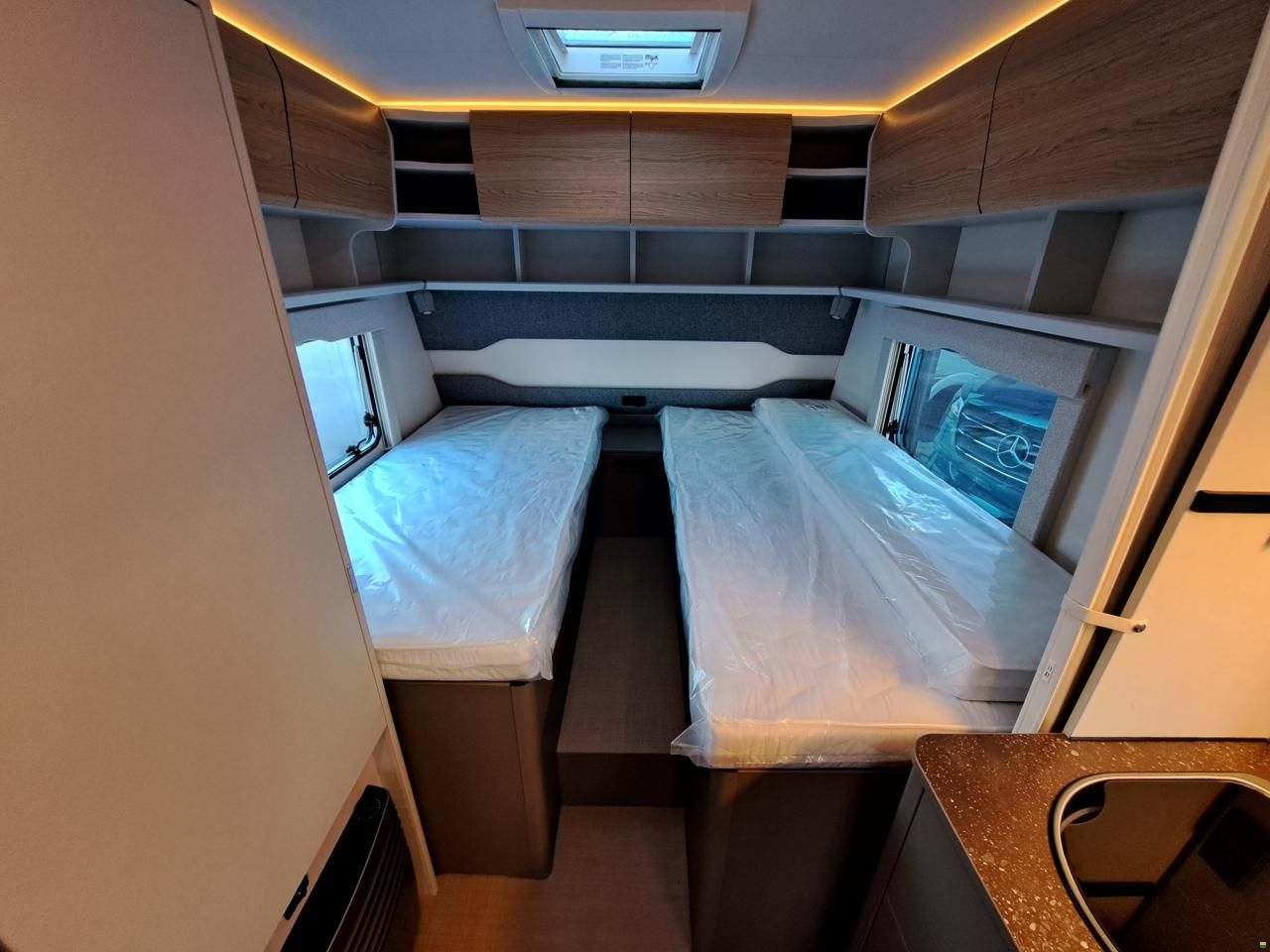 B&uuml;rstner Averso Plus 520 TL B66