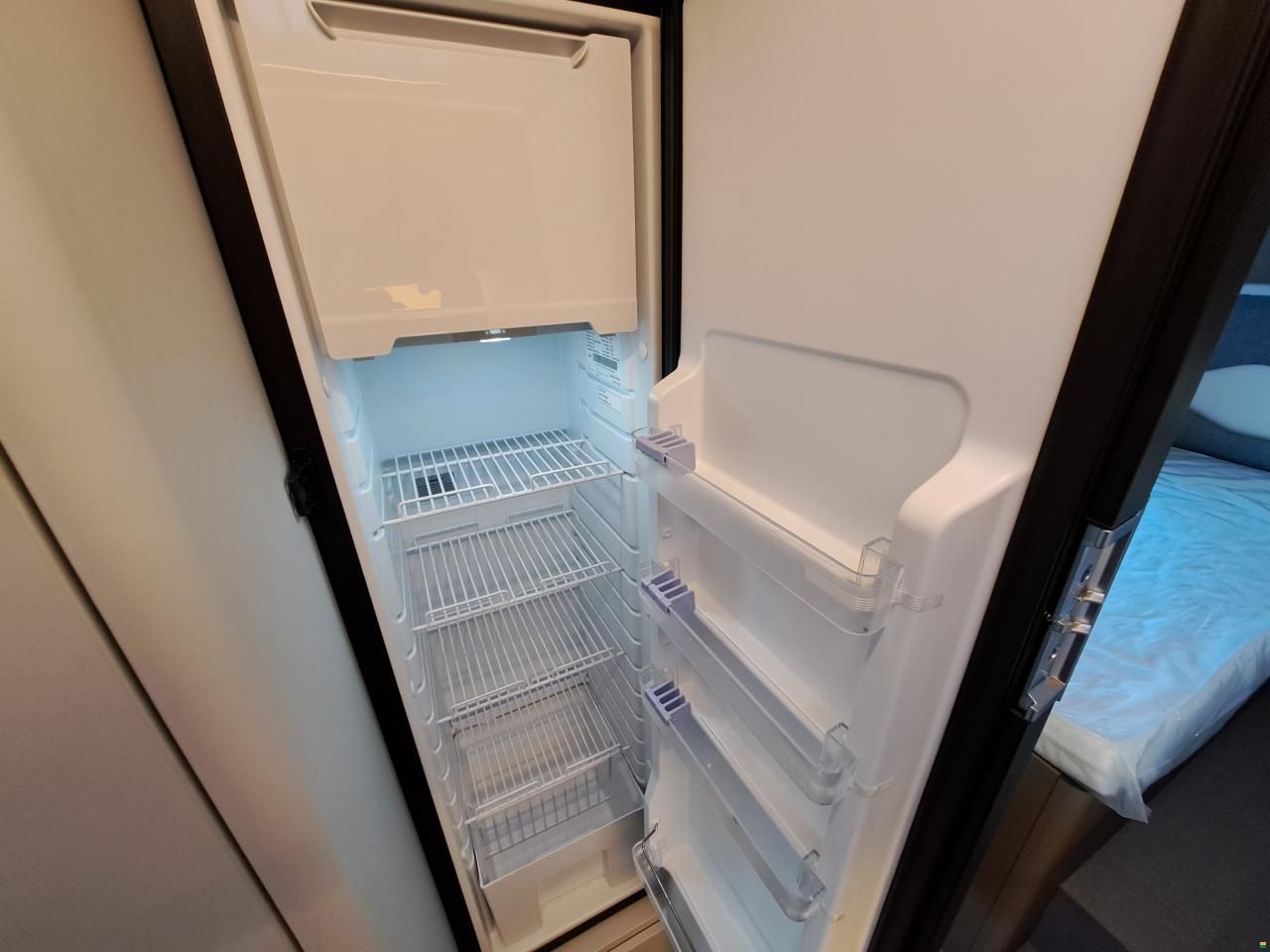 B&uuml;rstner Averso Plus 520 TL B66