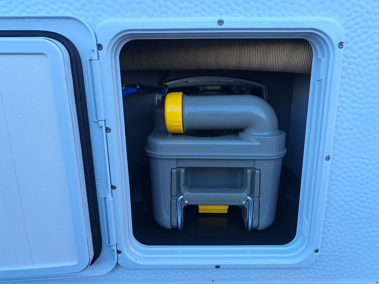 B&uuml;rstner Averso Plus 520 TL B66