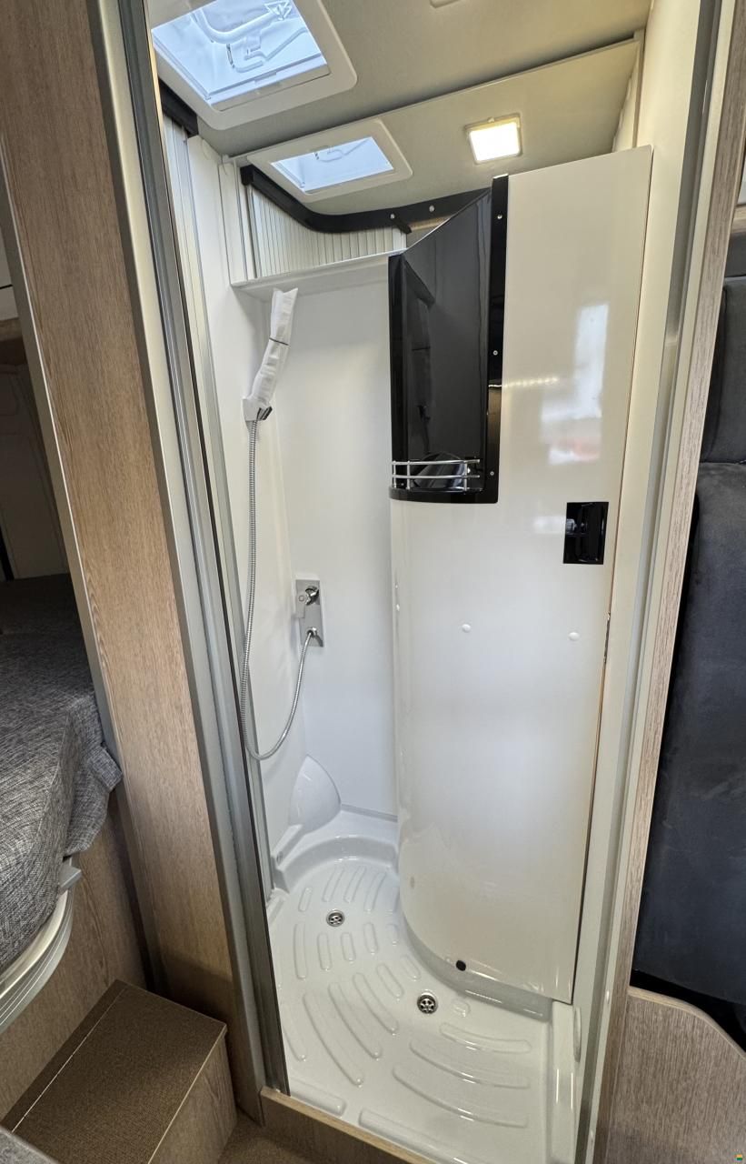 Pössl Summit 540 Automat