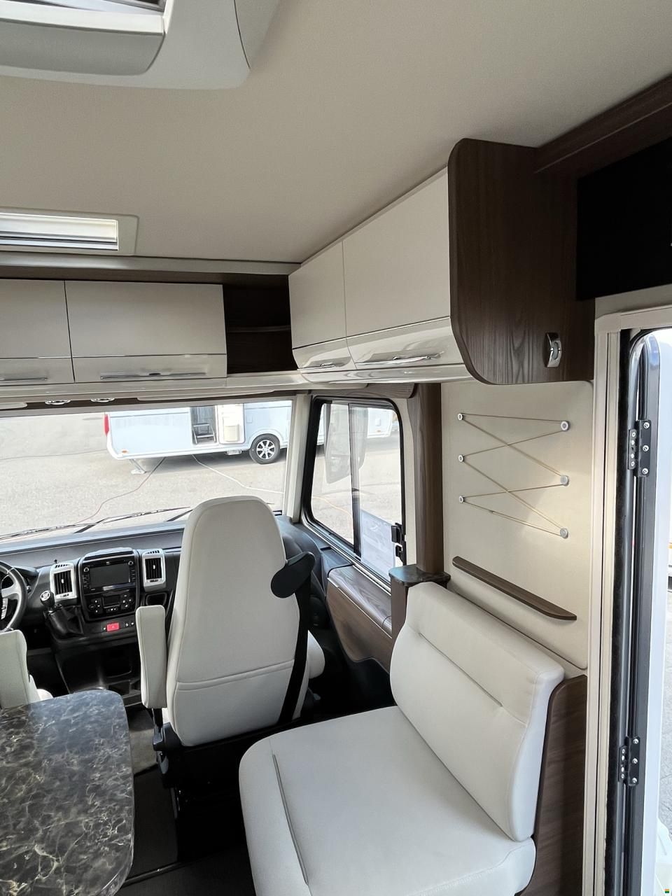 Hymer B708SL