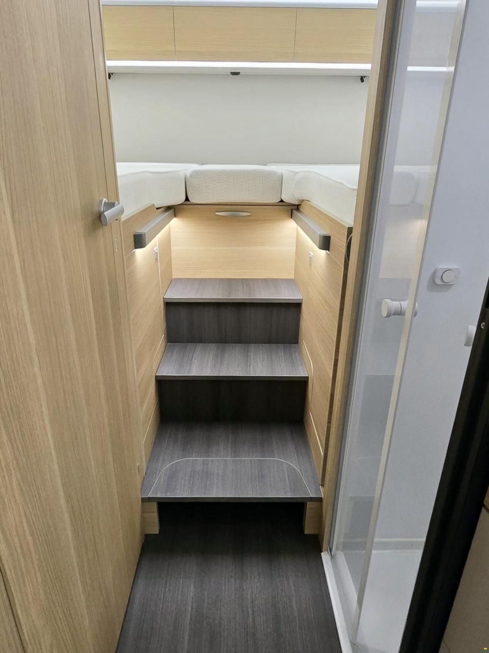 Adria Coral 650 DL AXESS 2.2 HDI