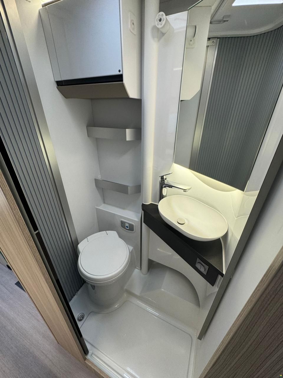 Adria Compact Plus DL