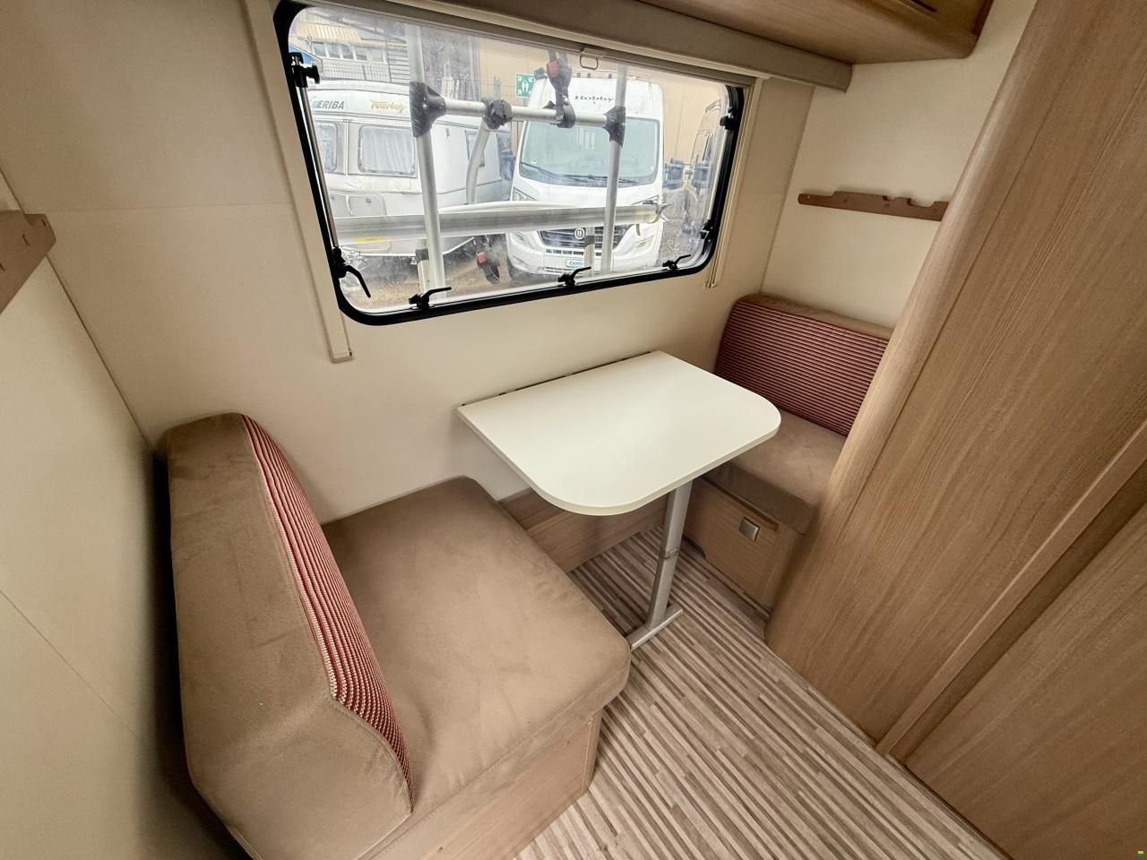 Adria Aviva Lite 370DD