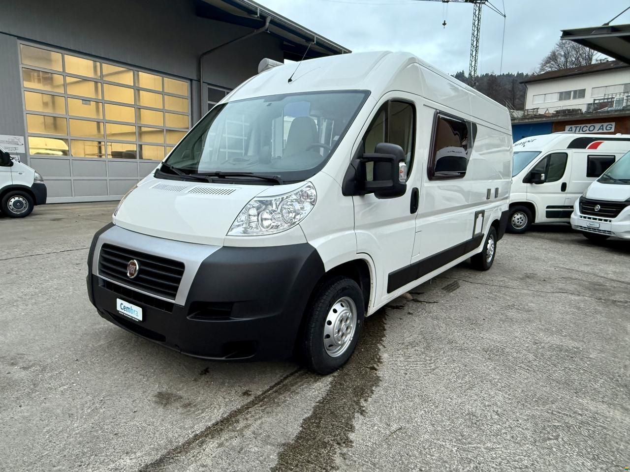 Hymer Car 322 - Compact