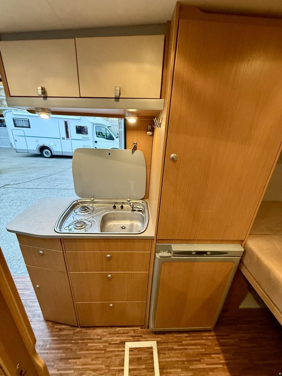 Hymer Car 322 - Compact