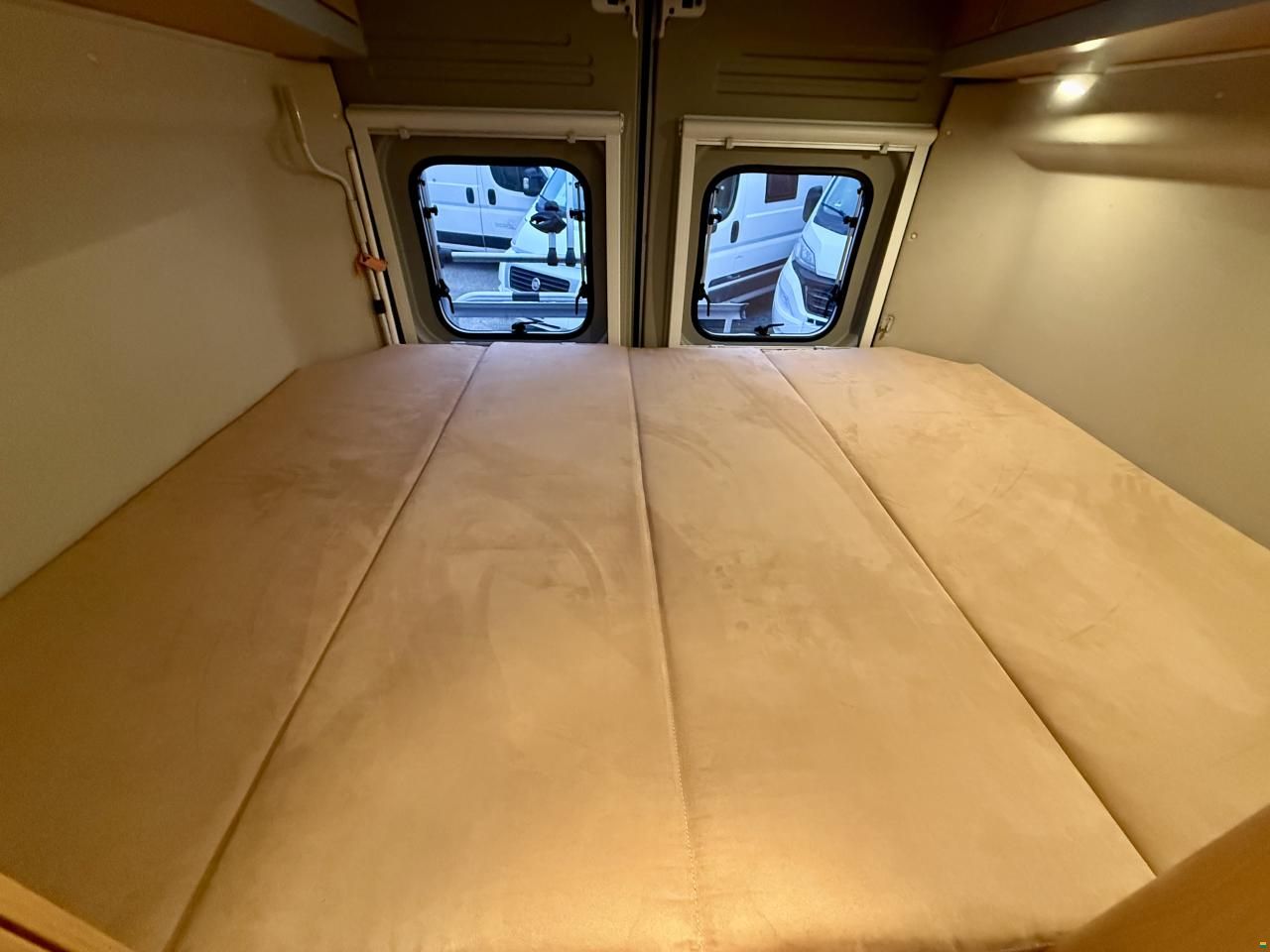 Hymer Car 322 - Compact