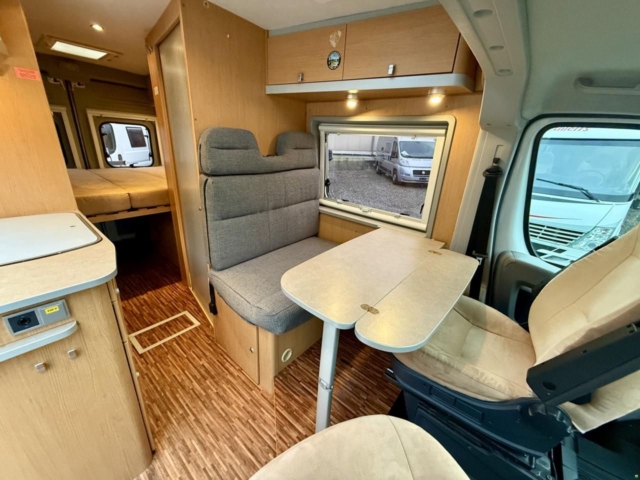 Hymer Car 322 - Compact